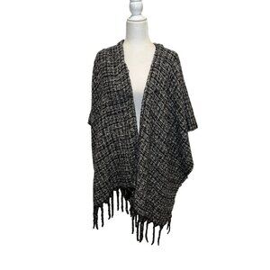NWT jessica McClintock Wrap SHAWL Metallic plaid with Fringe ultra soft One Size